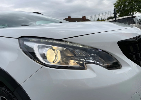 Peugeot 2008 cena 49900 przebieg: 150789, rok produkcji 2017 z Frombork małe 704